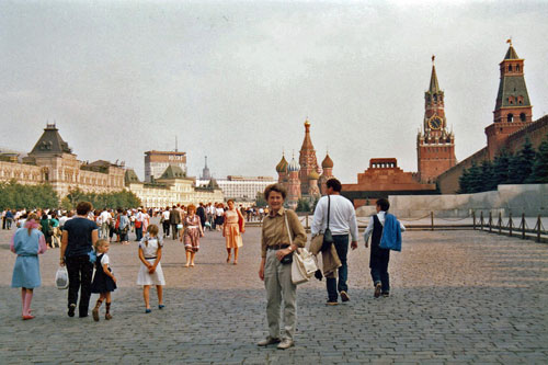 Roter Platz mit Kaufhaus Gum, Basilius Kathedrale und Lenin  Mausoleum