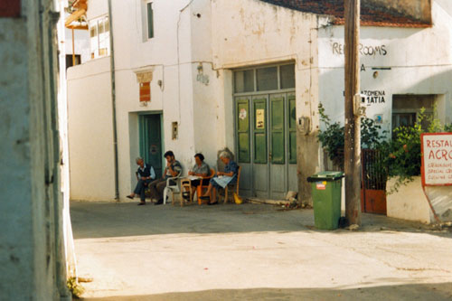 Kostas Kafeneon in Pitsidia