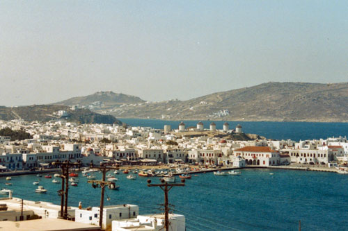 Blick auf den Hafen in Mykonos Stadt