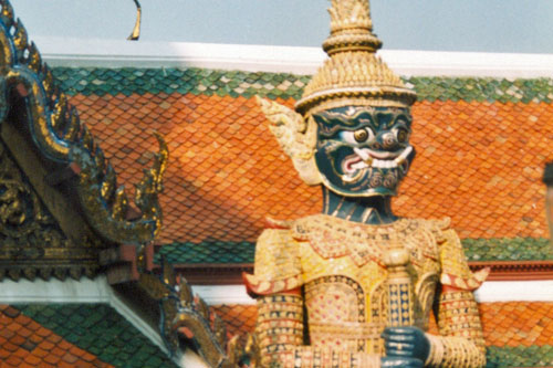 Wat Phra Kaeo Tor mit  Dmonenwchter