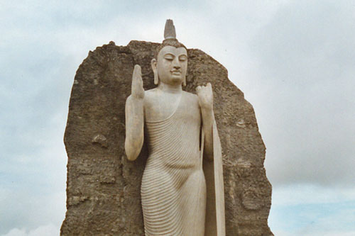 Buddha in Aukana