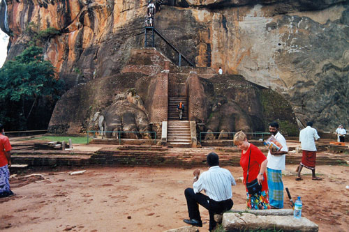 Aufstieg am Sigiriya Felsen