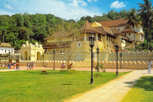 Ansichtskarte vom Zahntempel in Kandy