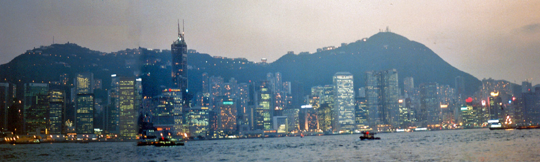 erleuchtete Skyline von Hongkong