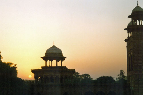 Abendstimmung am Taj Mahal in Agra