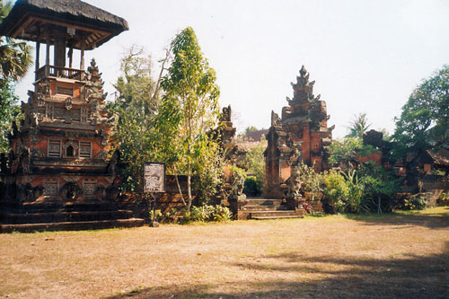 Tempel in der Nähe des Hotels