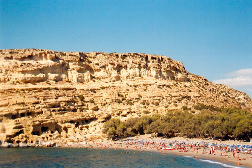 Matala Blick auf die Höhlen