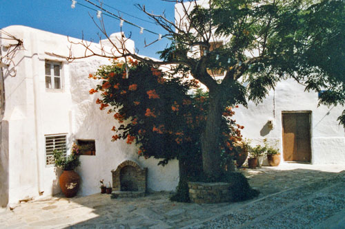 im Kastro-Stadtteil in Naxos Stadt