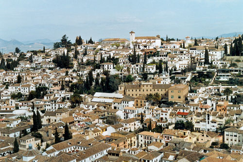 Blick von der Alhambra auf Granada