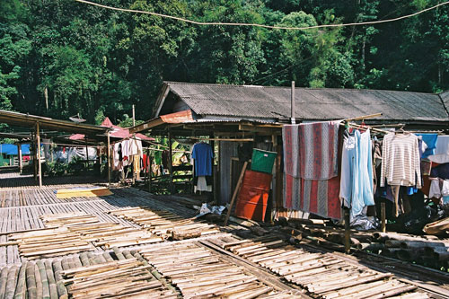 Anah Rais Bidayuh-Langhaus bei Kuching