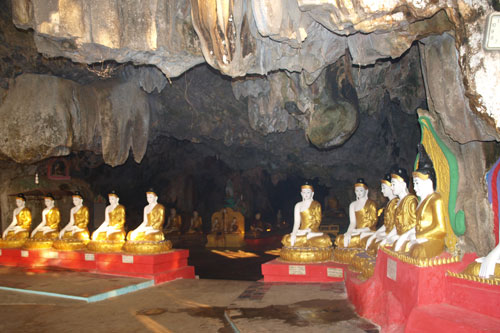 Bayin Nyi - Höhle