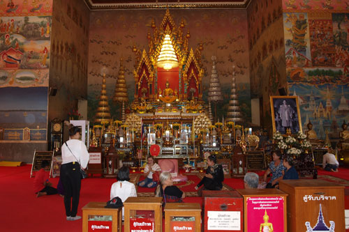 Phra Aram Luang Wat Pho Chai