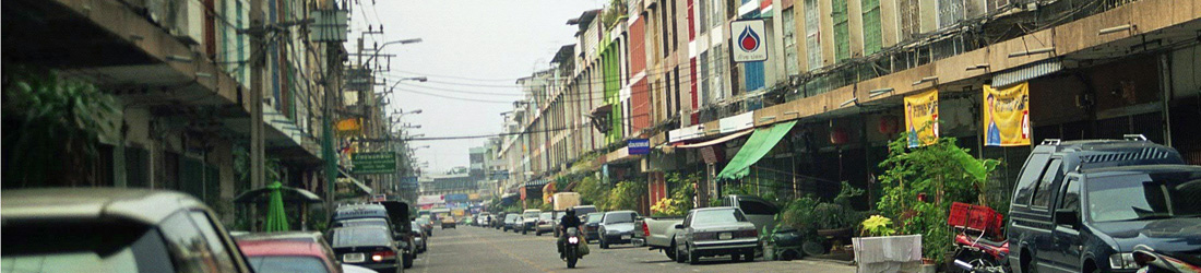Strasse in Bang Phlat